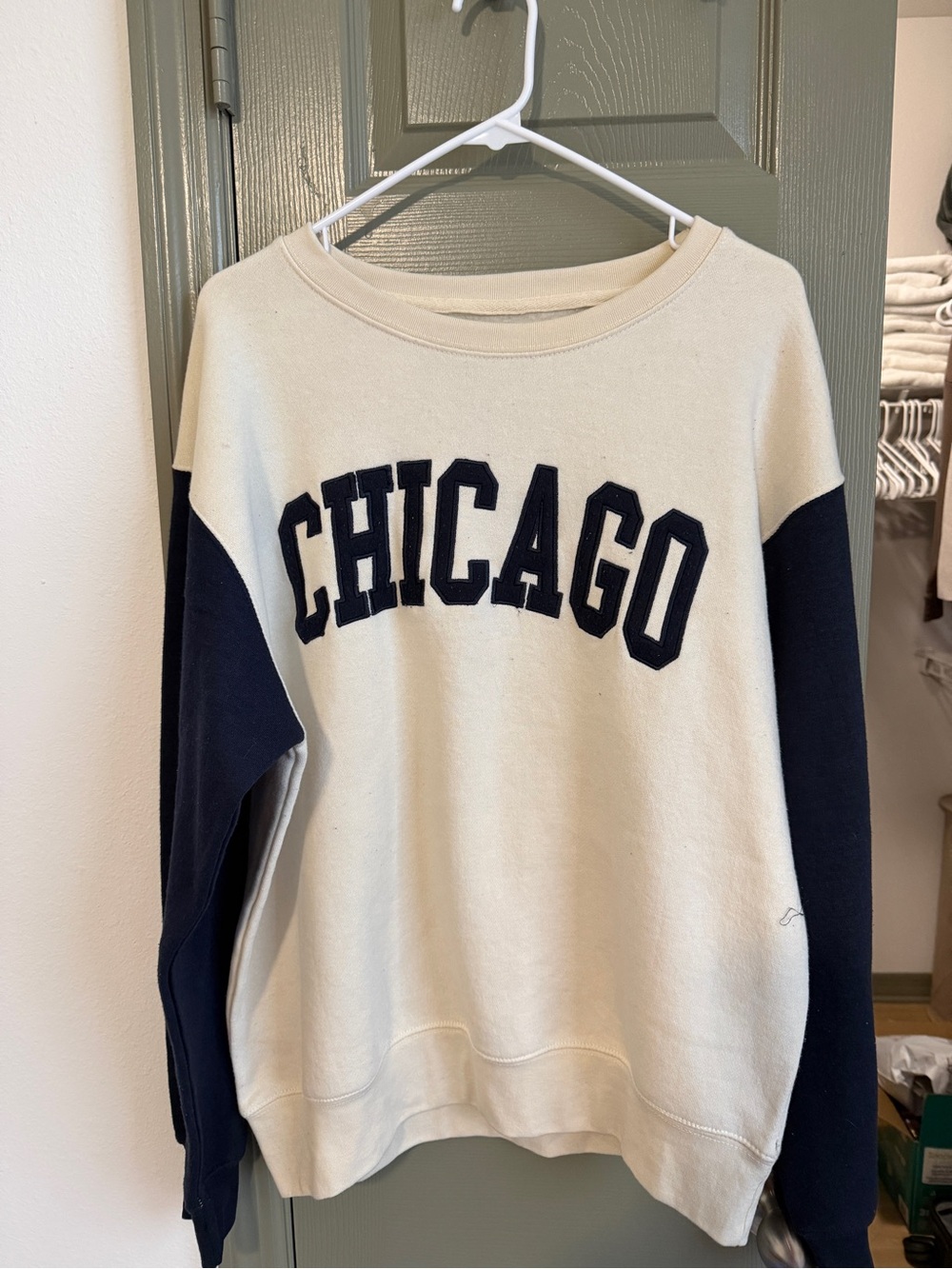 Cream and Navy 'Chicago' Crewneck Sweatshirt